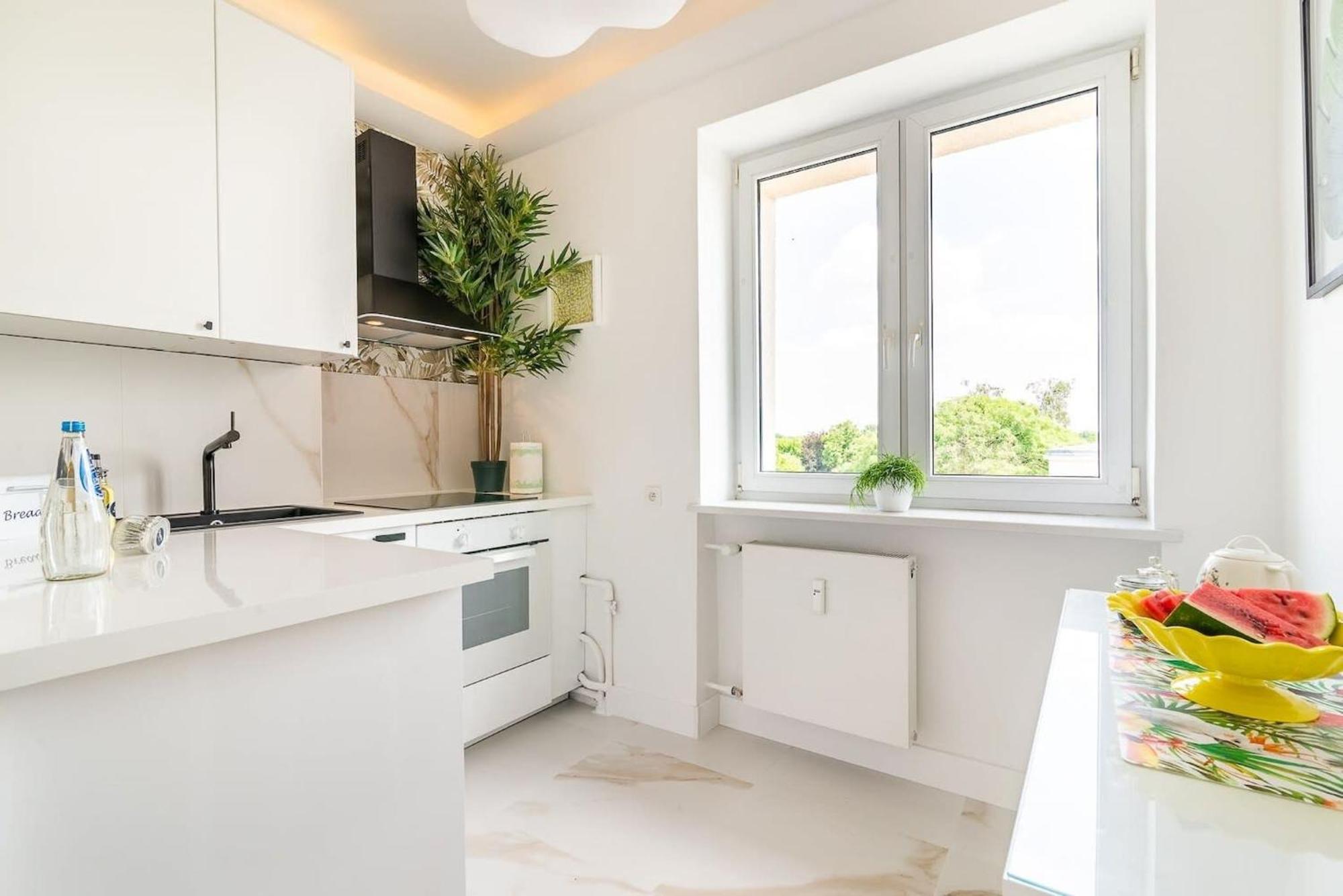 Plac Inwalidow 10 - Aesthetic Apartment By Noclegi Renters Varsovie Extérieur photo